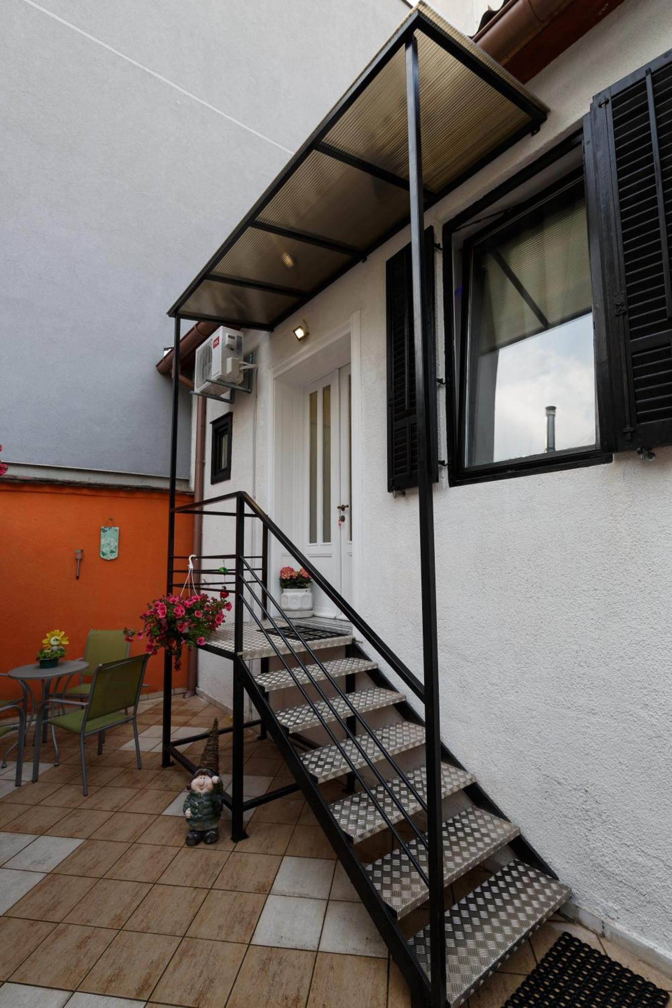 Apartman Royal Slavonski Brod Exteriér fotografie
