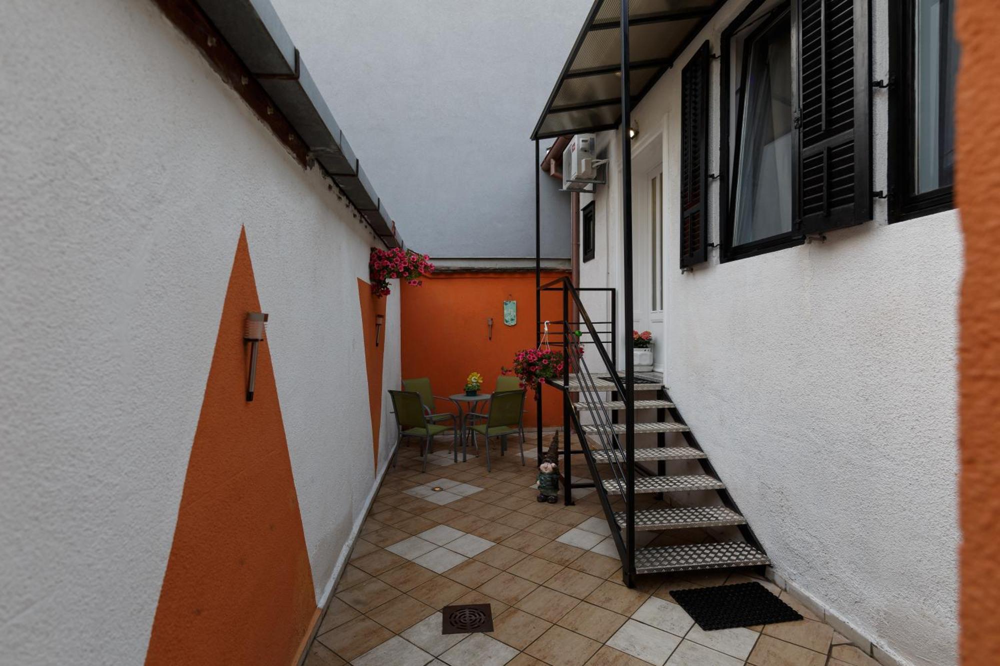 Apartman Royal Slavonski Brod Exteriér fotografie